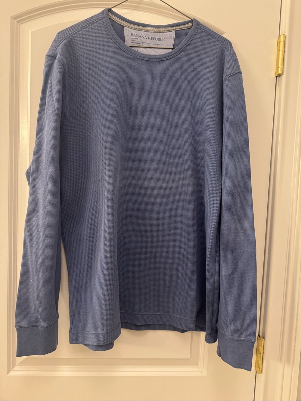 Banana Republic Men's Dusty Blue Crewneck Sweater